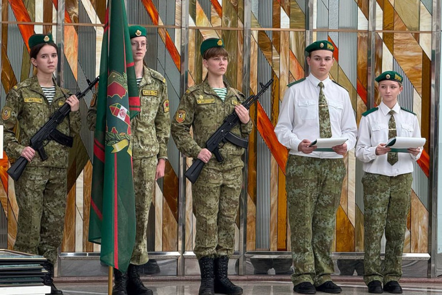 7 ноября в музее Великой Отечественной войны в Минске принесли клятву на верность Родине воспитанники военно-патриотического клуба «Патриот» СШ №4 им. В. Ф. Фронтова