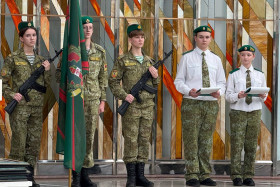 7 ноября в музее Великой Отечественной войны в Минске принесли клятву на верность Родине воспитанники военно-патриотического клуба «Патриот» СШ №4 им. В. Ф. Фронтова