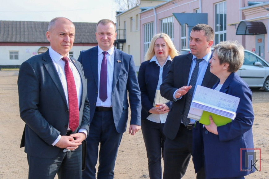 24 марта Поставский государственный колледж посетил помощник Президента Республики Беларусь — инспектор по Витебской области Владимир Юргевич