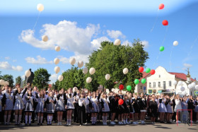 Районный праздник "Последний звонок-2026" в Поставах