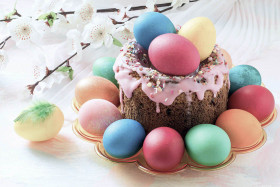 Дорогие поставчане! Поздравляю вас со светлым Христовым Воскресением!