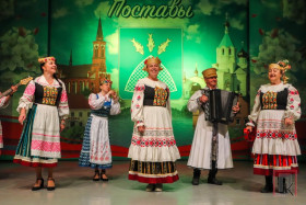 Фоторепортаж: Поставщина отпраздновала День народного единства