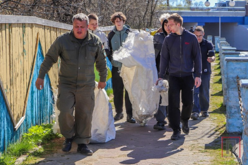 ПОСТАВЫ — ЗА ЧИСТЫЕ ВОДОЁМЫ! Как проходит акция «Беларусь синеокая» в Поставах.