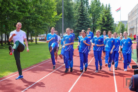 «ВЫТОКI-2025» в Поставах. Мастер-классы по волейболу и легкой атлетике с участием титулованных белорусских и российских спортсменов