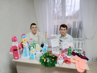 Всемирный день рукоделия