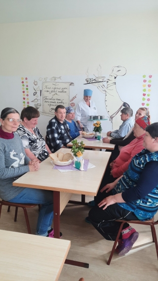 Оказание услуг